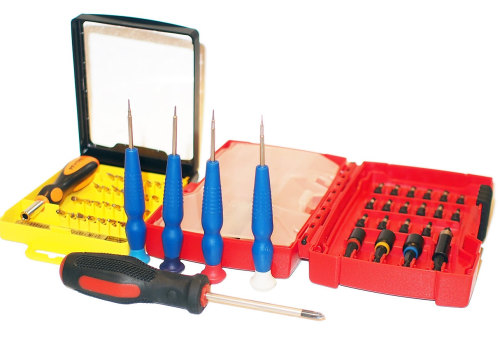 The Importance of a Screwdriver Set for Electricians