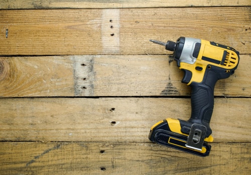 The Ultimate Guide to Choosing Between a Power Drill and an Impact Driver